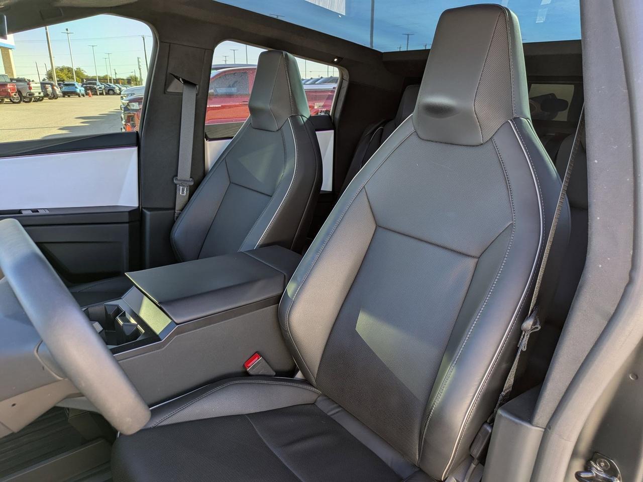 2024 Tesla Cybertruck Castroville TX