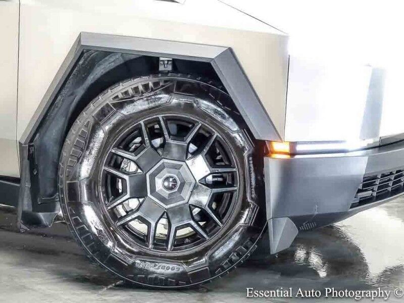 2024 Tesla Cybertruck
