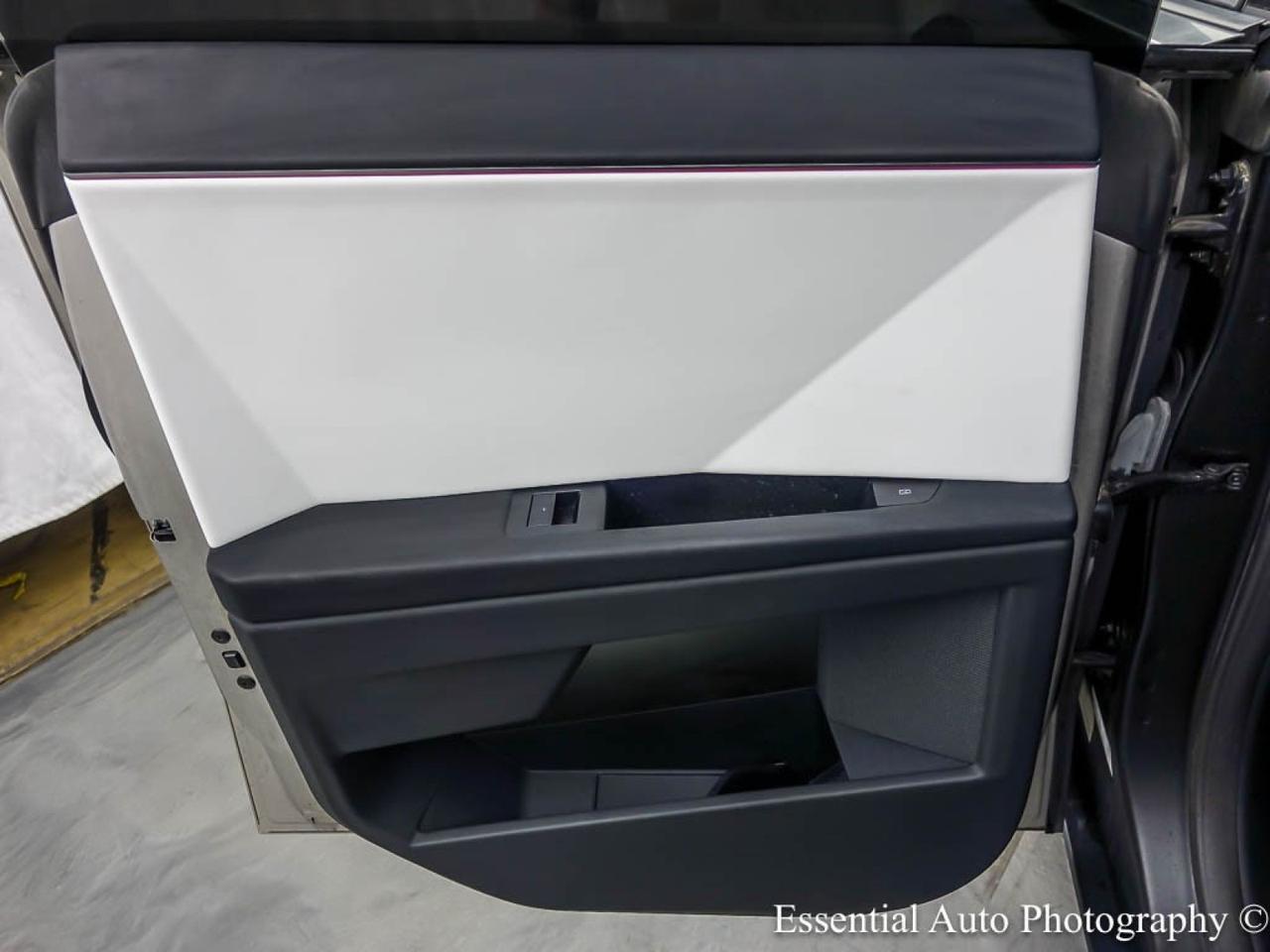 2024 Tesla Cybertruck Willowbrook IL