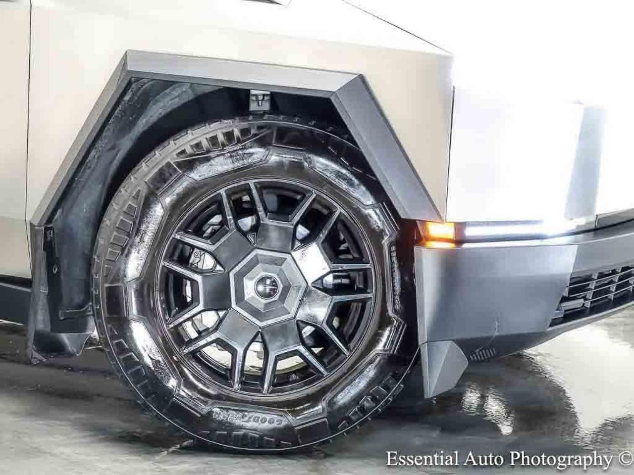 2024 Tesla Cybertruck