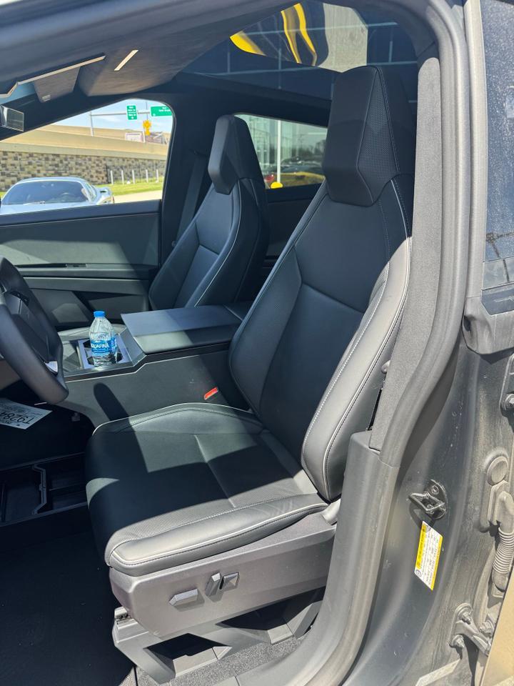 2024 Tesla Cybertruck Base Indianapolis IN