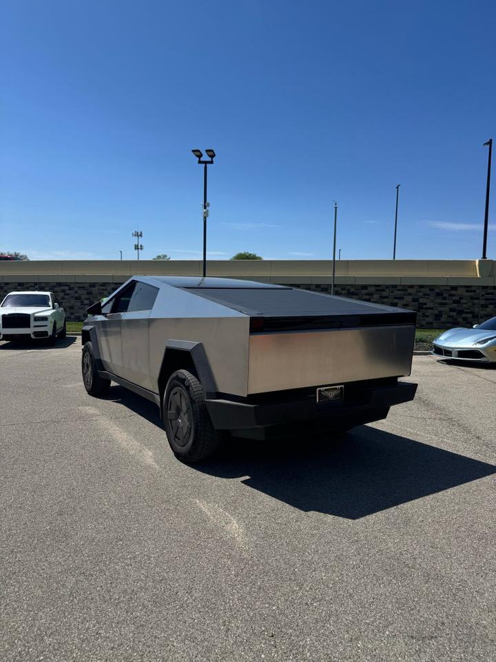 2024 Tesla Cybertruck Base Indianapolis IN