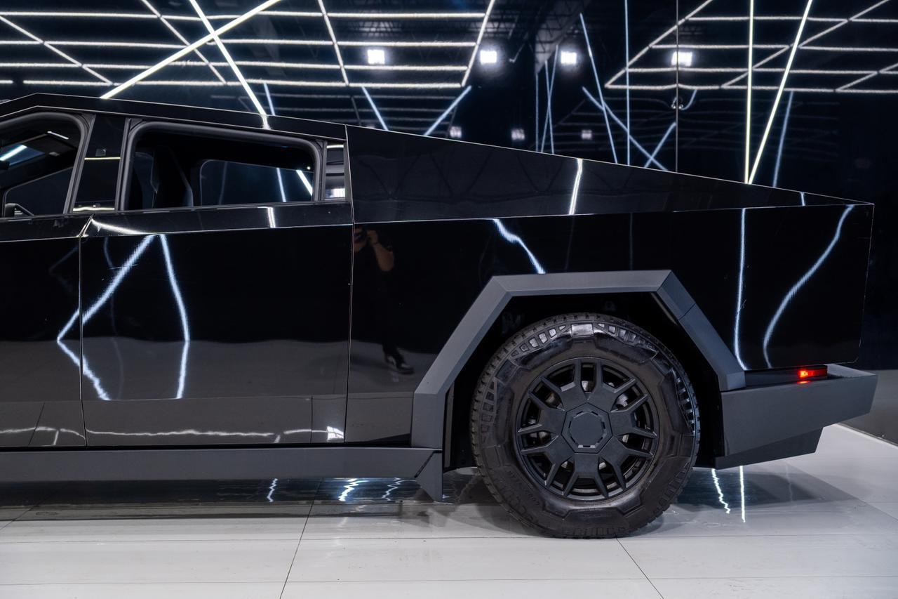2024 Tesla Cybertruck Base Miami FL