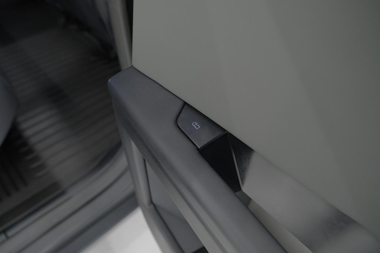 2024 Tesla Cybertruck Base Miami FL