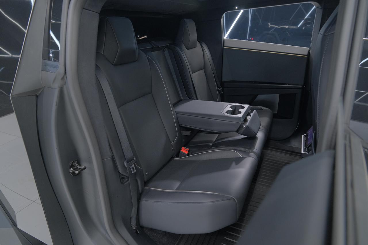 2024 Tesla Cybertruck Base Miami FL