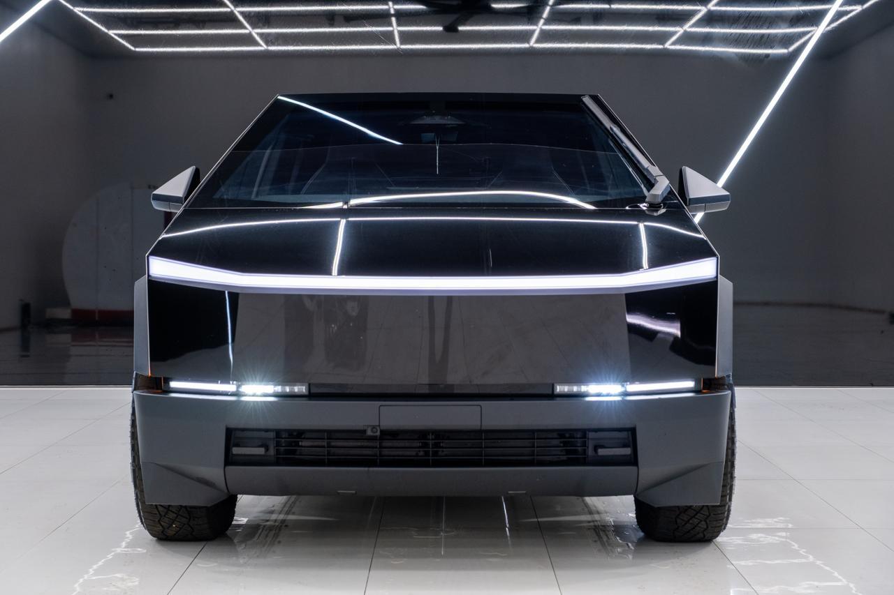 2024 Tesla Cybertruck Base Miami FL
