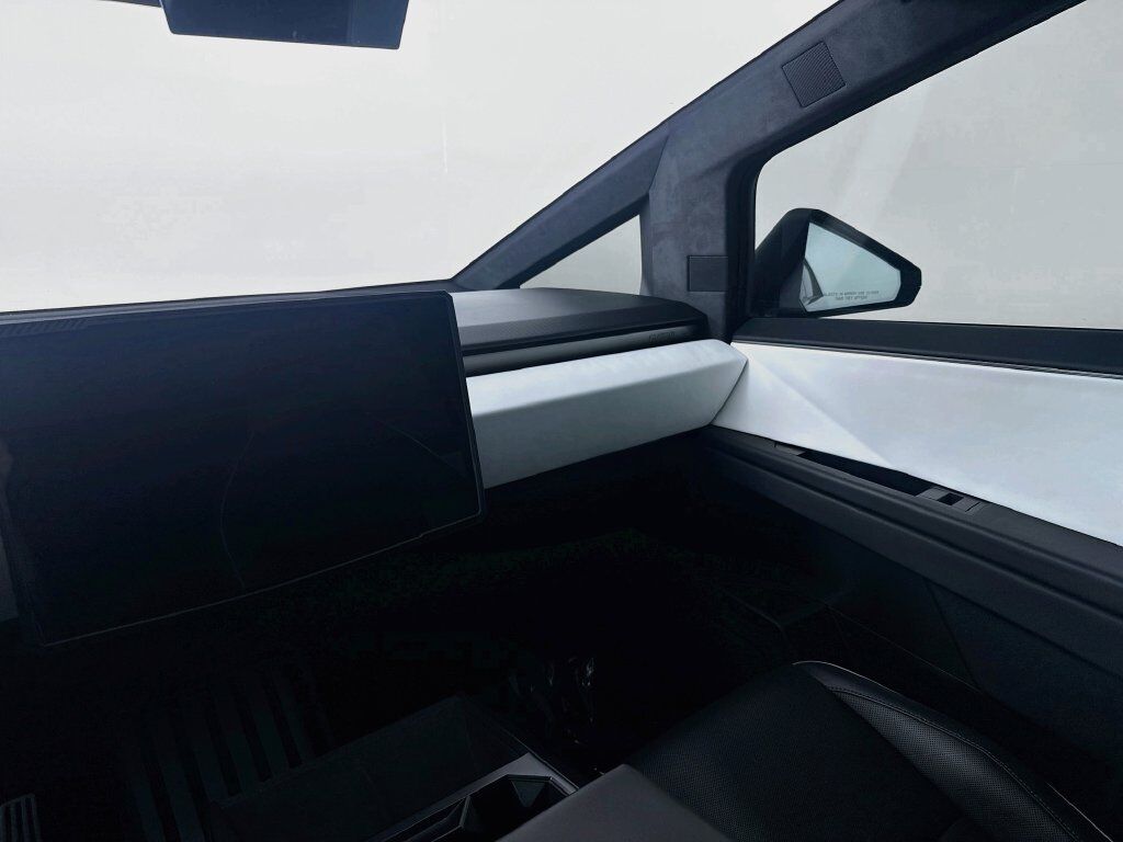 2024 Tesla Cybertruck Base Willowbrook IL