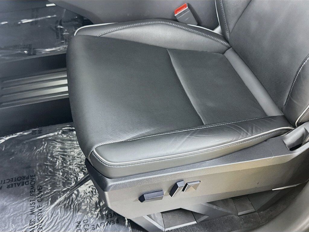 2024 Tesla Cybertruck Base Willowbrook IL