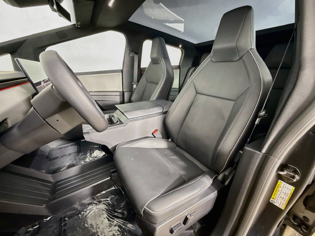 2024 Tesla Cybertruck Base Willowbrook IL
