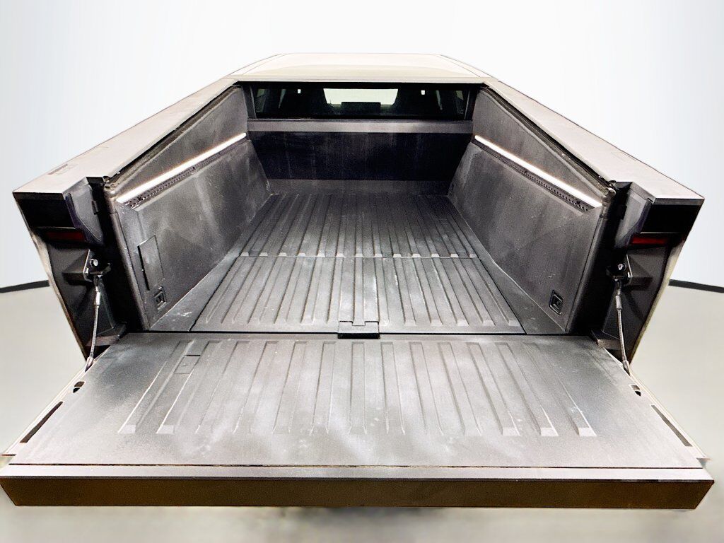2024 Tesla Cybertruck Base Willowbrook IL