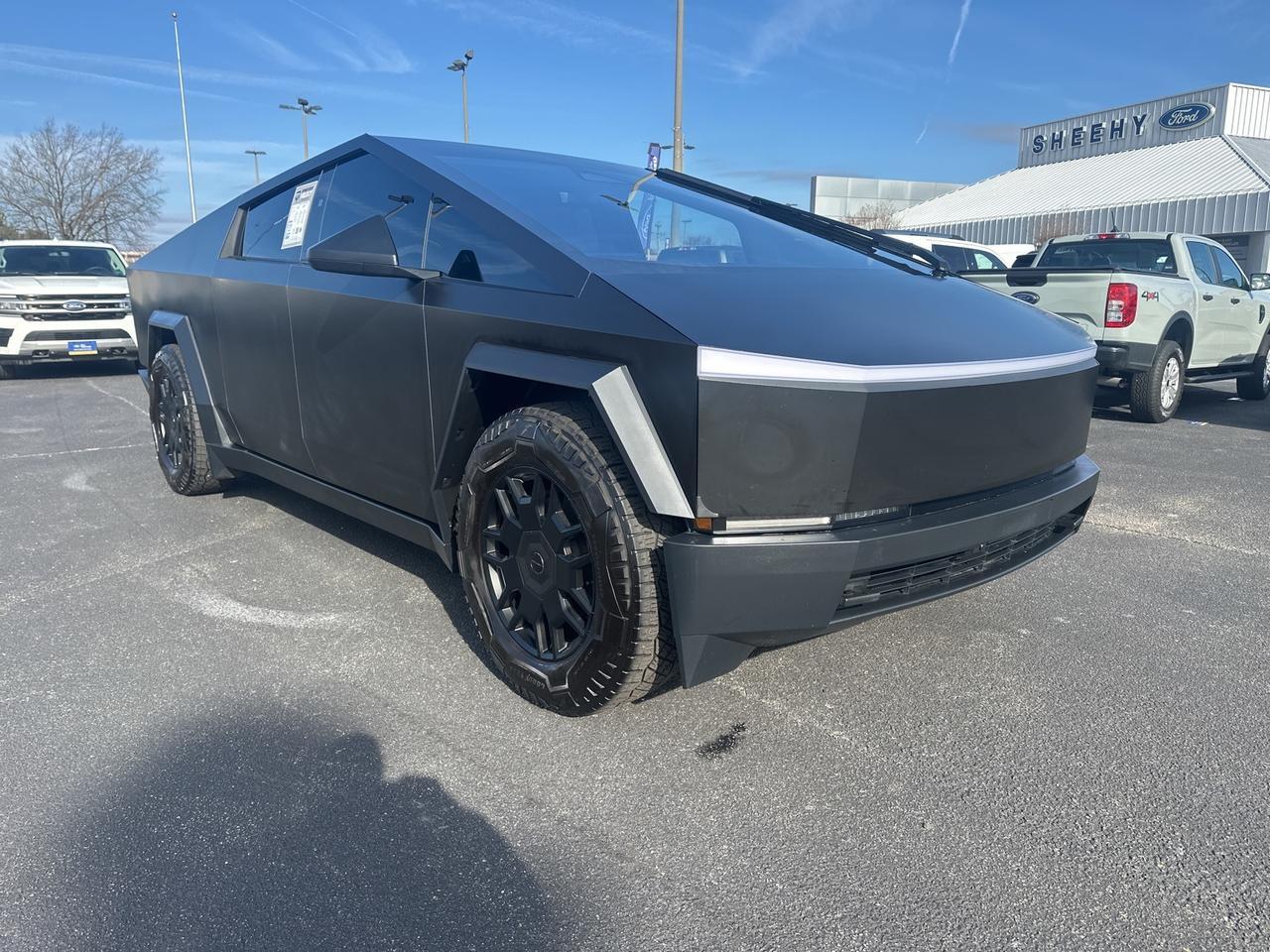 2024 Tesla Cybertruck Base