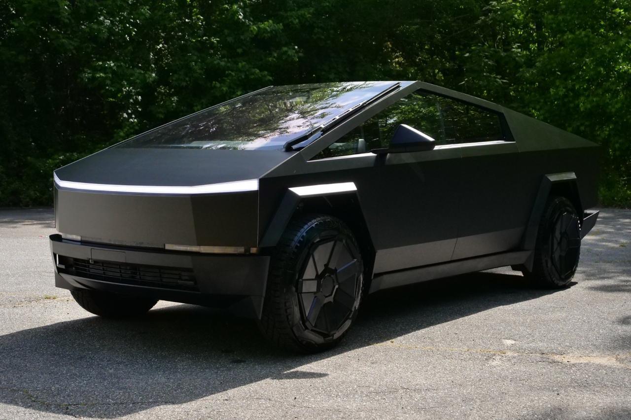 2024 Tesla Cybertruck Cyberbeast / AWD / FSD Included / Cooled Seats! Lincolnton NC