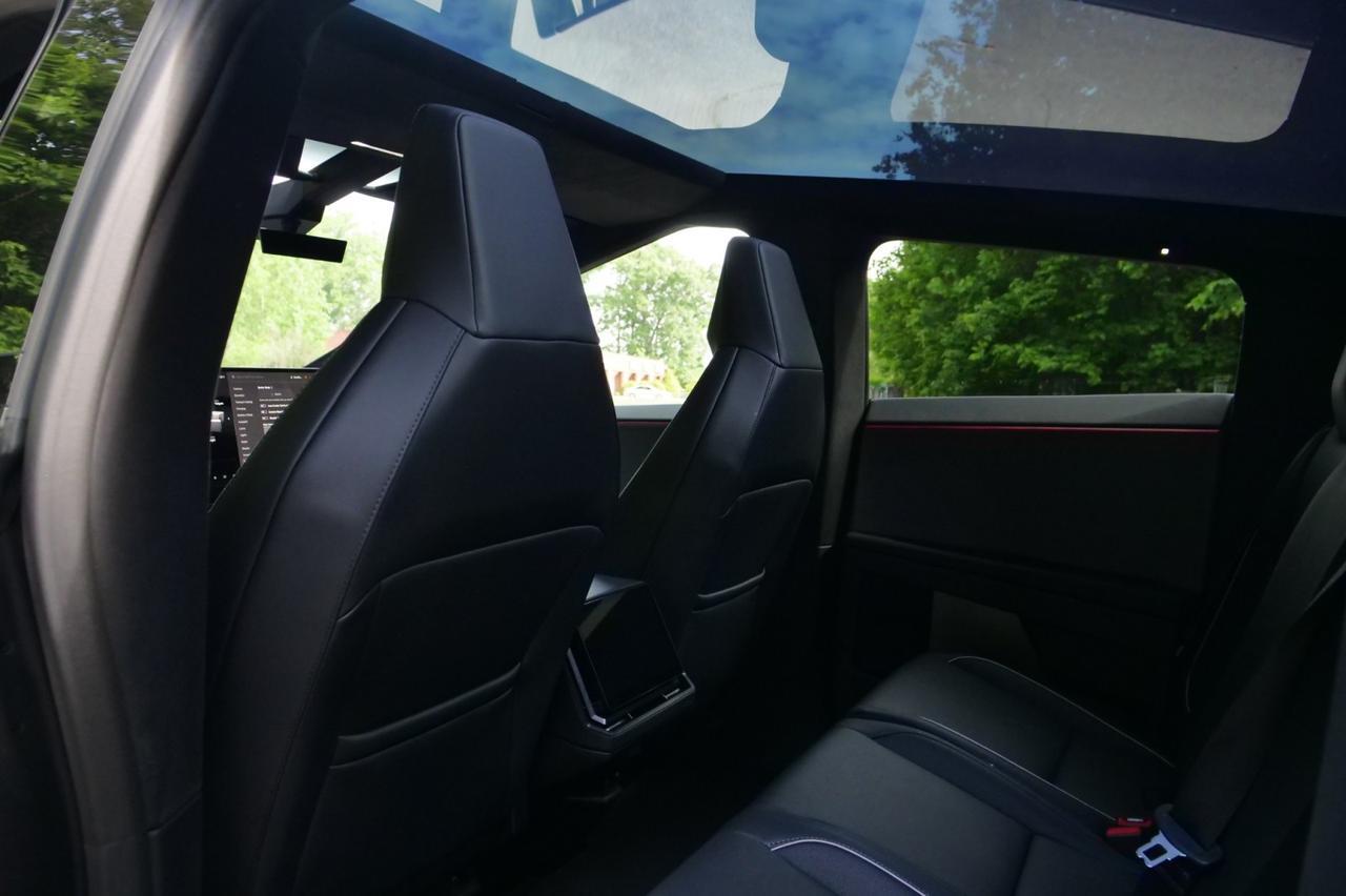2024 Tesla Cybertruck Cyberbeast / AWD / FSD Included / Cooled Seats! Lincolnton NC