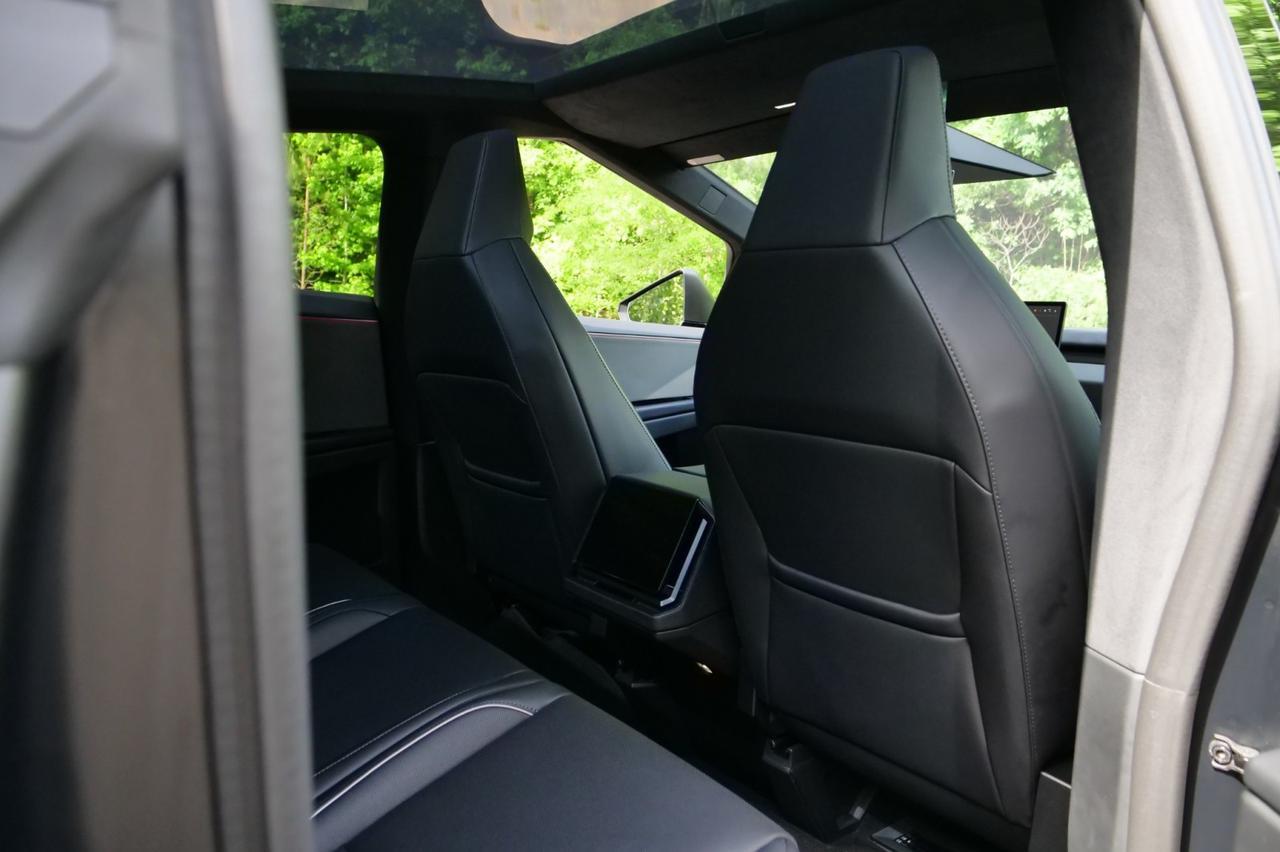 2024 Tesla Cybertruck Cyberbeast / AWD / FSD Included / Cooled Seats! Lincolnton NC