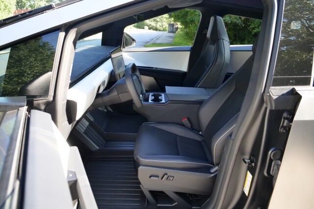 2024 Tesla Cybertruck Cyberbeast AWD / Foundation Series / FSD PKG! High Point NC