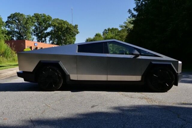 2024 Tesla Cybertruck Cyberbeast AWD / Foundation Series / FSD PKG! High Point NC