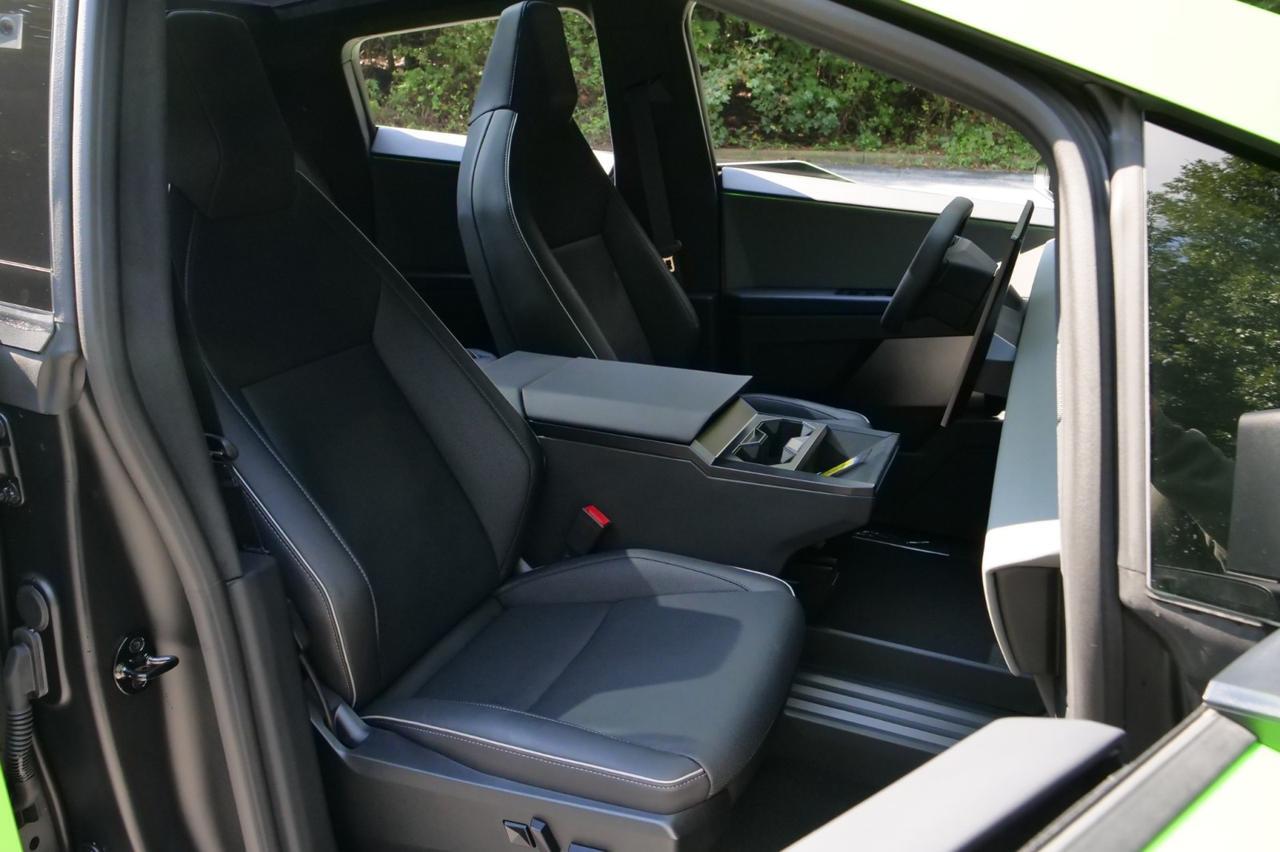 2024 Tesla Cybertruck Cyberbeast / AWD / Full Self Driving / Launch Mode! Lincolnton NC