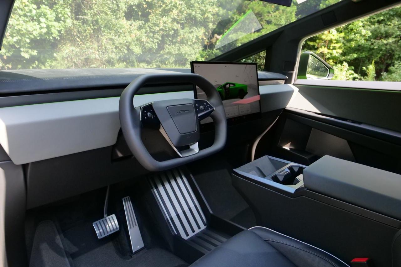 2024 Tesla Cybertruck Cyberbeast / AWD / Full Self Driving / Launch Mode! Lincolnton NC