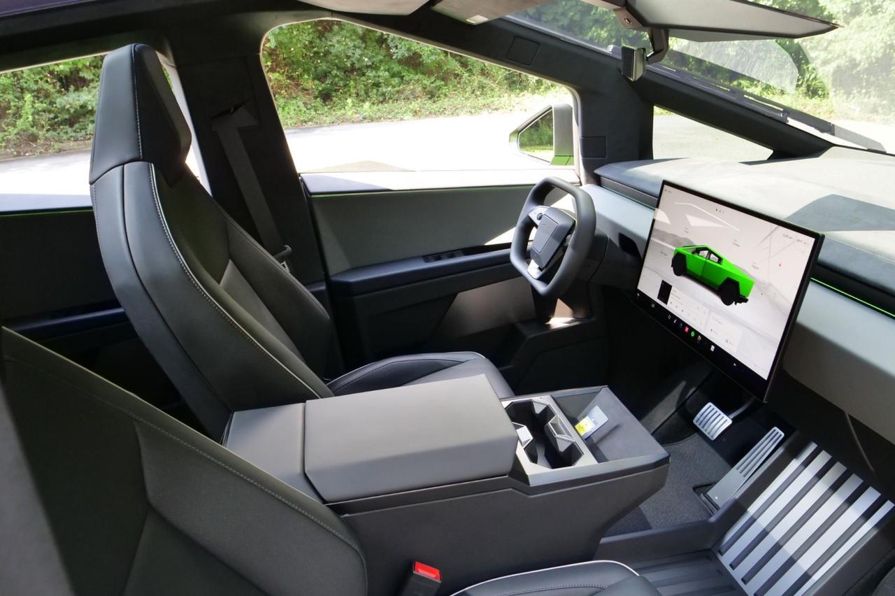 2024 Tesla Cybertruck Cyberbeast / AWD / Full Self Driving / Launch Mode! Lincolnton NC