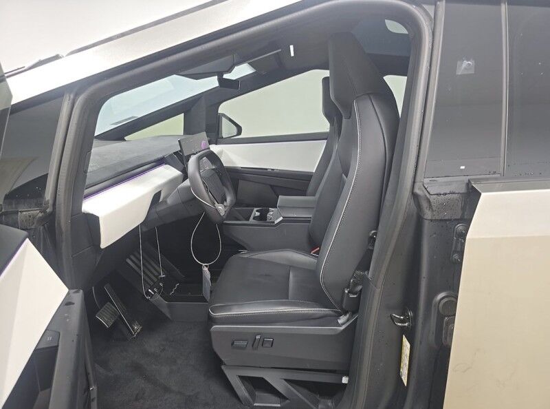 2024 Tesla Cybertruck Cyberbeast FOUNDATION SERIES Willowbrook IL