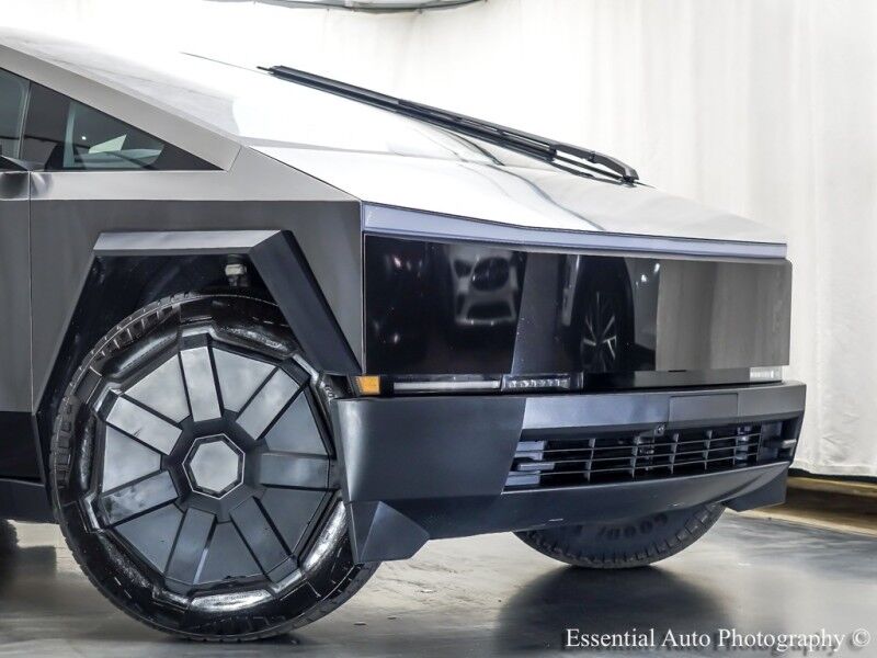 2024 Tesla Cybertruck Cyberbeast