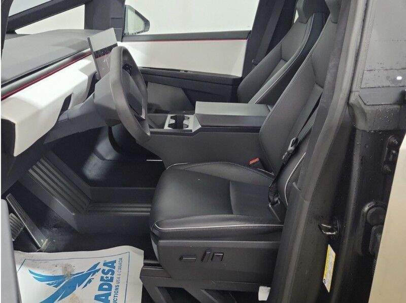 2024 Tesla Cybertruck FOUNDATION SERIES