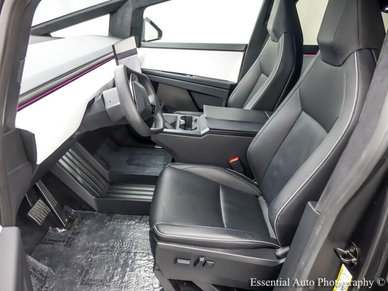 2024 Tesla Cybertruck FOUNDATION SERIES Willowbrook IL