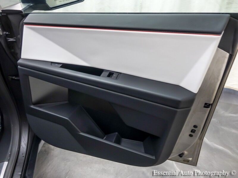 2024 Tesla Cybertruck FOUNDATION SERIES Willowbrook IL