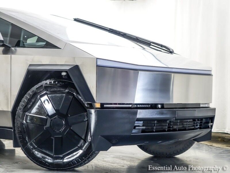 2024 Tesla Cybertruck FOUNDATION SERIES Willowbrook IL