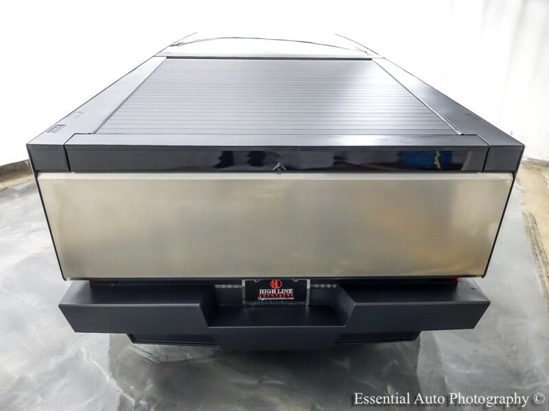 2024 Tesla Cybertruck FOUNDATION SERIES Willowbrook IL