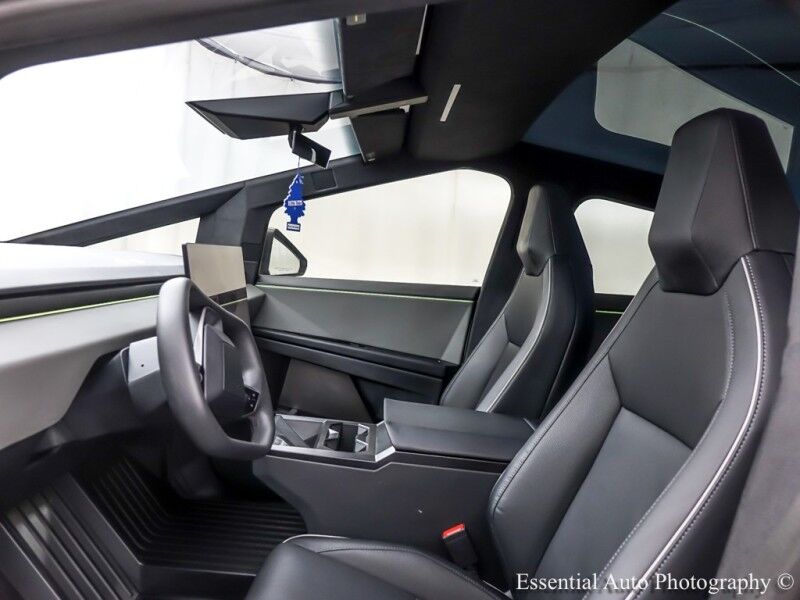 2024 Tesla Cybertruck FOUNDATION SERIES Willowbrook IL