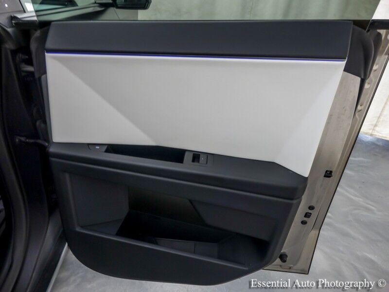 2024 Tesla Cybertruck FOUNDATION SERIES Willowbrook IL