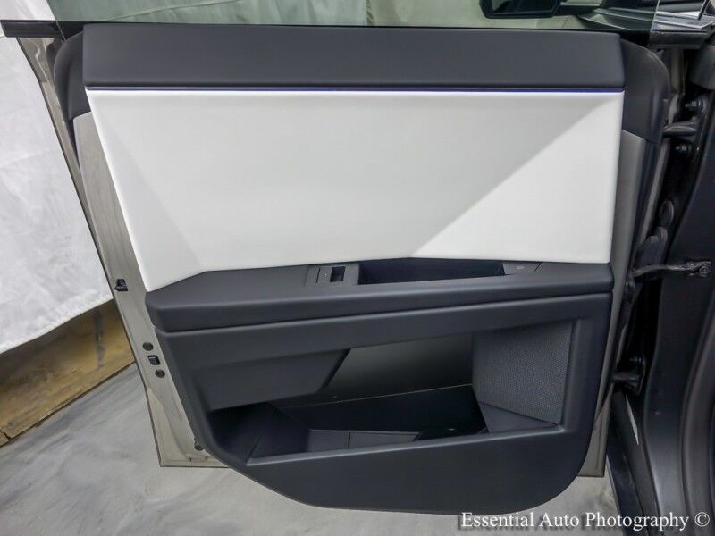 2024 Tesla Cybertruck FOUNDATION SERIES Willowbrook IL