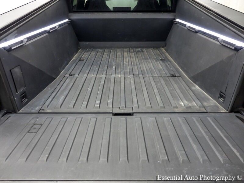 2024 Tesla Cybertruck FOUNDATION SERIES Willowbrook IL