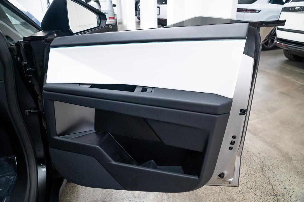 2024 Tesla Cybertruck Foundation Series 1 Owner Vented Seats Portland OR