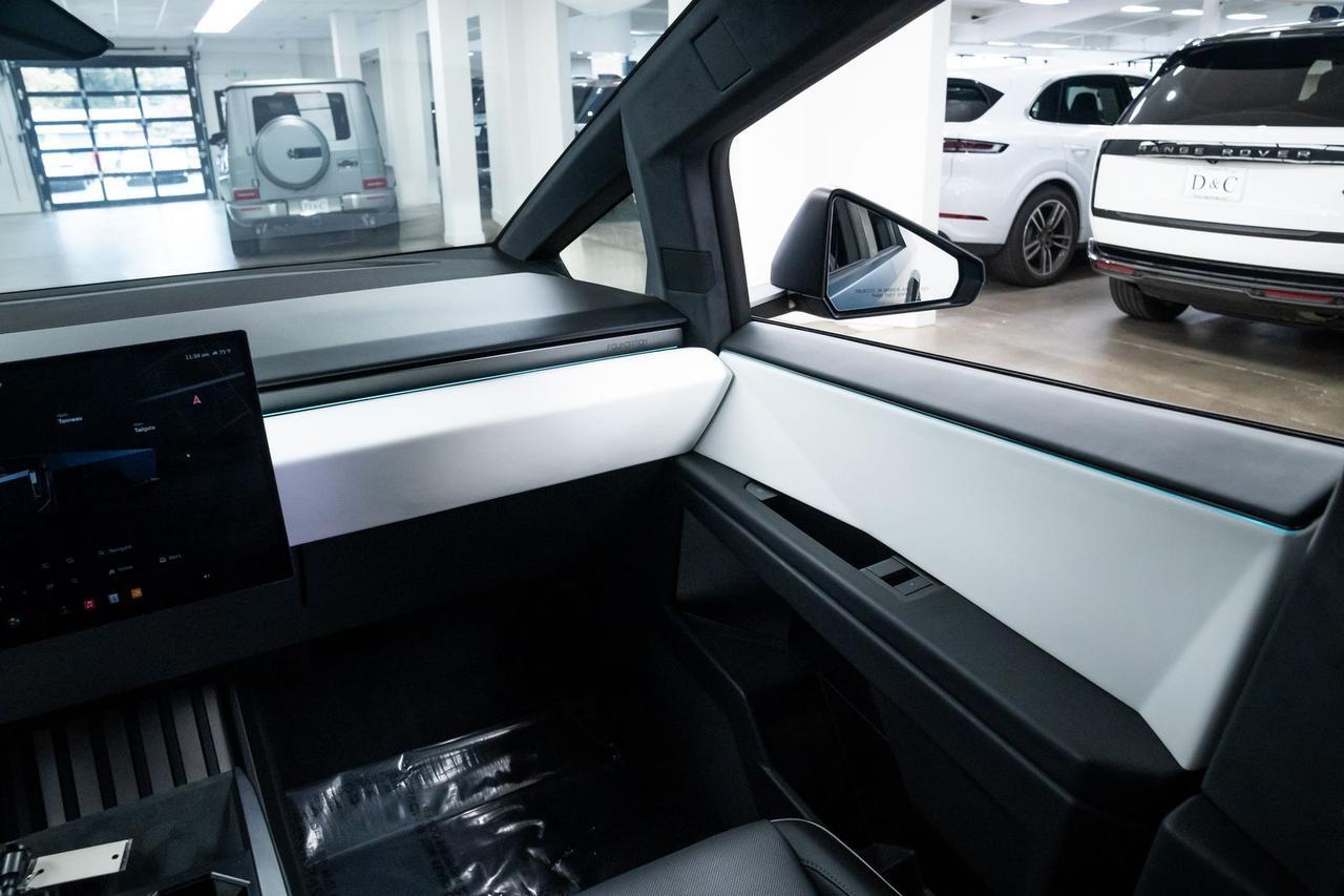 2024 Tesla Cybertruck Foundation Series 1 Owner Vented Seats Portland OR