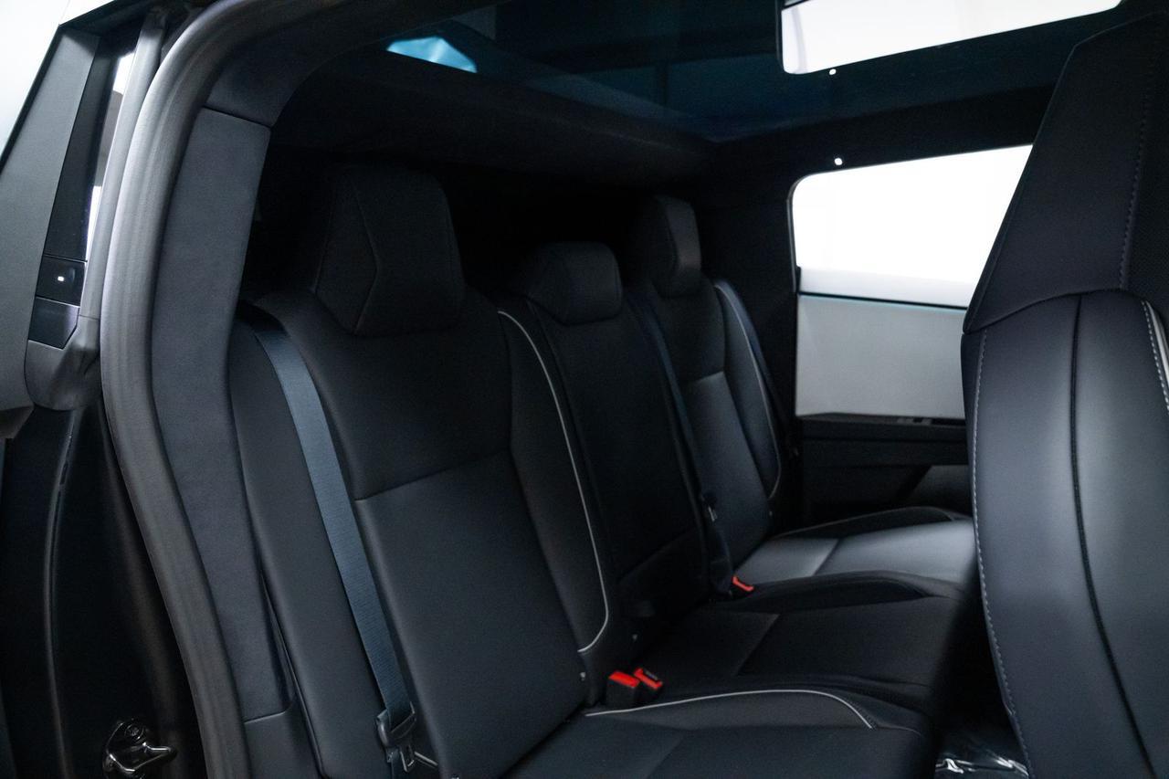 2024 Tesla Cybertruck Foundation Series 1 Owner Vented Seats Portland OR