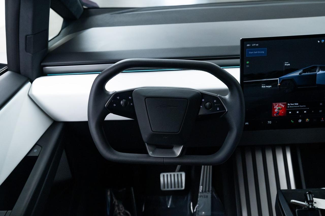 2024 Tesla Cybertruck Foundation Series 1 Owner Vented Seats Portland OR