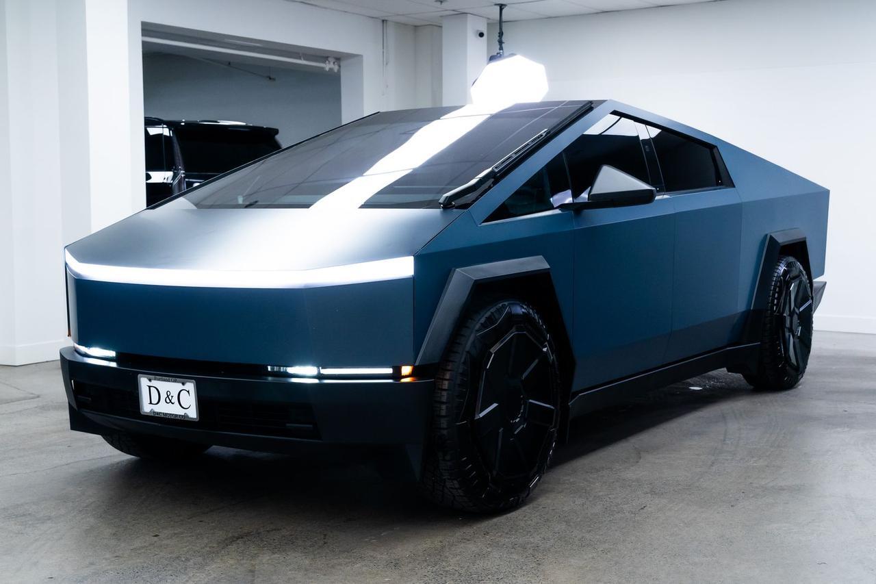 2024 Tesla Cybertruck Foundation Series 1 Owner Vented Seats Portland OR