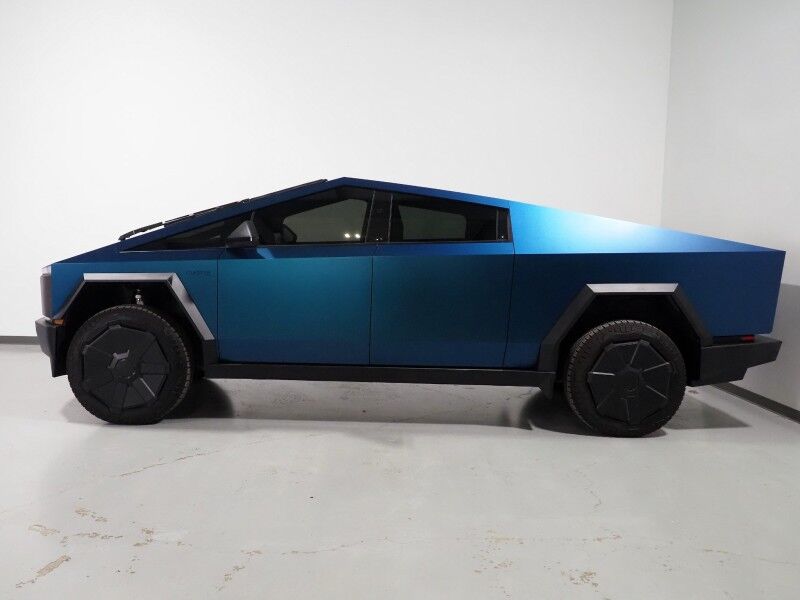 2024 Tesla Cybertruck Foundation Series AWD *FULL SELF-DRIVING ENABLED, AUTOPILOT, NAVIGATION, SAFETY ALERTS, ADAPTIVE CRUISE, SURROUND VIEW CAMERAS, PANORAMA GLASS ROOF, CLIMATE SEATS, HEATED STEERING, 20 INCH WHEELS, WIRELESS CHARGING Round Rock TX