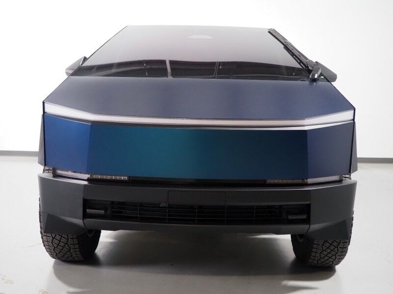 2024 Tesla Cybertruck Foundation Series AWD *FULL SELF-DRIVING ENABLED, AUTOPILOT, NAVIGATION, SAFETY ALERTS, ADAPTIVE CRUISE, SURROUND VIEW CAMERAS, PANORAMA GLASS ROOF, CLIMATE SEATS, HEATED STEERING, 20 INCH WHEELS, WIRELESS CHARGING Round Rock TX