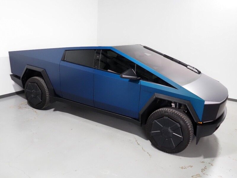 2024 Tesla Cybertruck Foundation Series AWD *FULL SELF-DRIVING ENABLED, AUTOPILOT, NAVIGATION, SAFETY ALERTS, ADAPTIVE CRUISE, SURROUND VIEW CAMERAS, PANORAMA GLASS ROOF, CLIMATE SEATS, HEATED STEERING, 20 INCH WHEELS, WIRELESS CHARGING Round Rock TX
