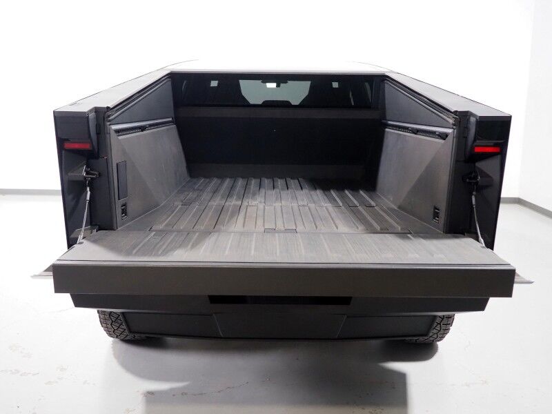 2024 Tesla Cybertruck Foundation Series AWD *FULL SELF-DRIVING ENABLED, AUTOPILOT, NAVIGATION, SAFETY ALERTS, ADAPTIVE CRUISE, SURROUND VIEW CAMERAS, PANORAMA GLASS ROOF, CLIMATE SEATS, HEATED STEERING, 20 INCH WHEELS, WIRELESS CHARGING Round Rock TX