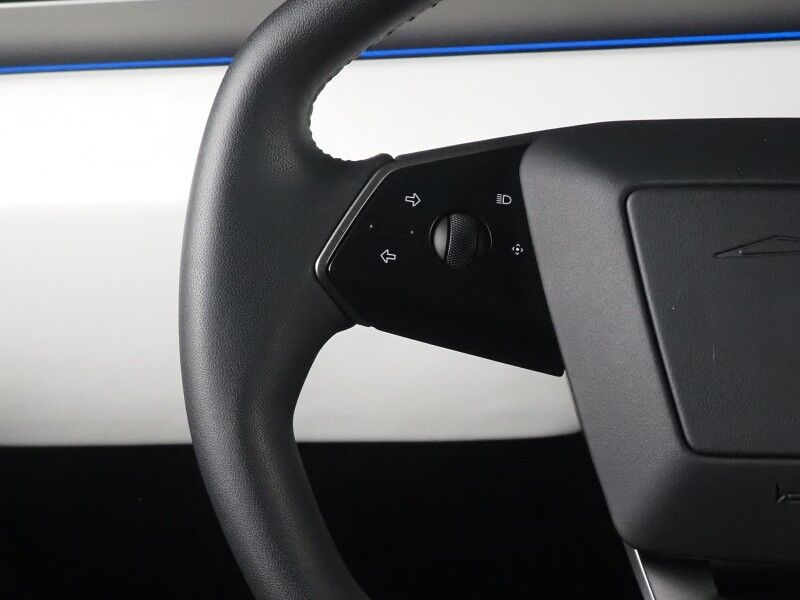 2024 Tesla Cybertruck Foundation Series AWD *FULL SELF-DRIVING ENABLED, AUTOPILOT, NAVIGATION, SAFETY ALERTS, ADAPTIVE CRUISE, SURROUND VIEW CAMERAS, PANORAMA GLASS ROOF, CLIMATE SEATS, HEATED STEERING, 20 INCH WHEELS, WIRELESS CHARGING Round Rock TX