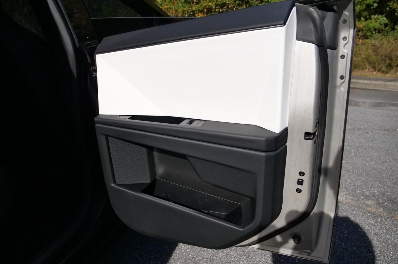 2024 Tesla Cybertruck Foundation Series AWD / Full Self Driving PKG! Lincolnton NC
