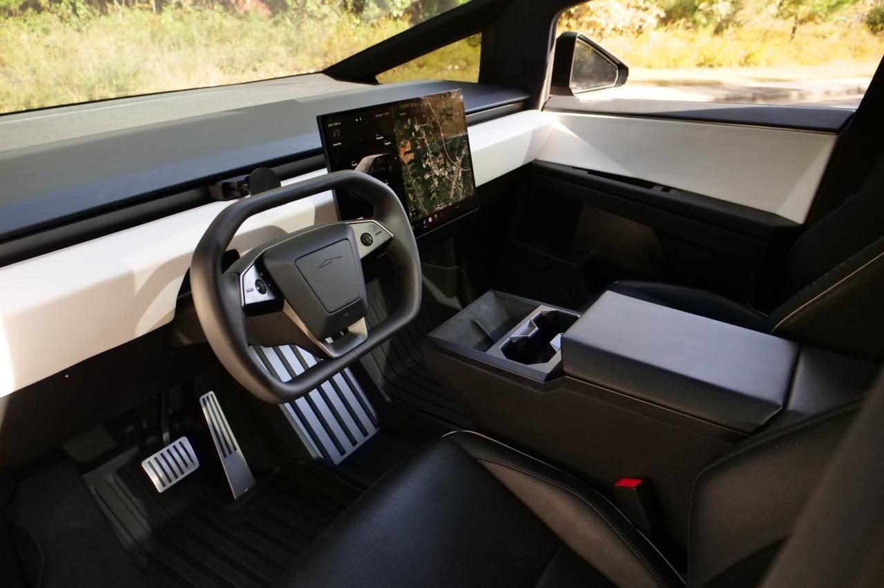 2024 Tesla Cybertruck Foundation Series AWD / Full Self Driving PKG! Lincolnton NC