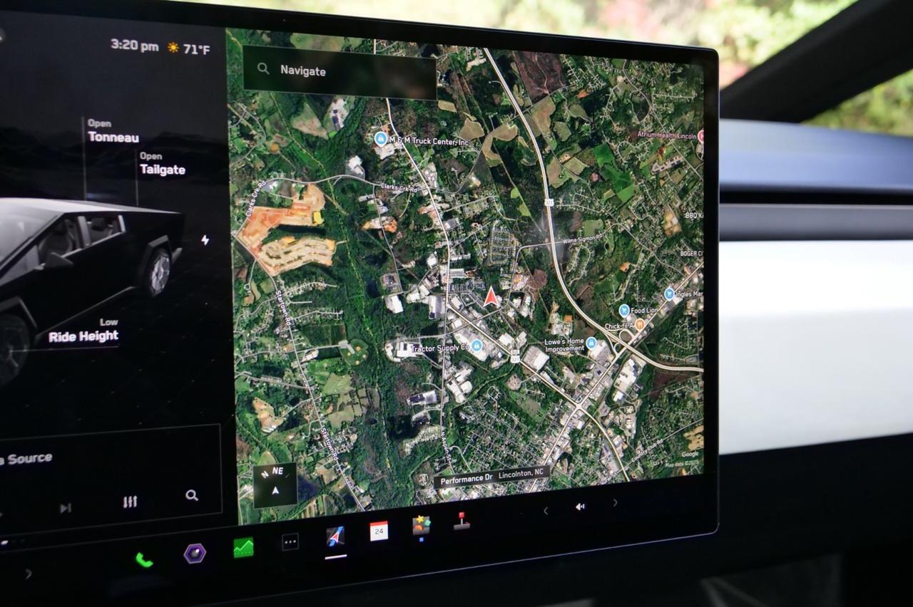 2024 Tesla Cybertruck Foundation Series AWD / Full Self Driving PKG! Lincolnton NC