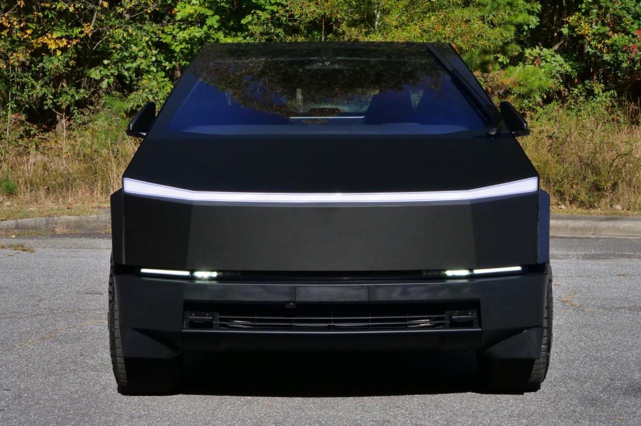 2024 Tesla Cybertruck Foundation Series AWD / Full Self Driving PKG! Lincolnton NC