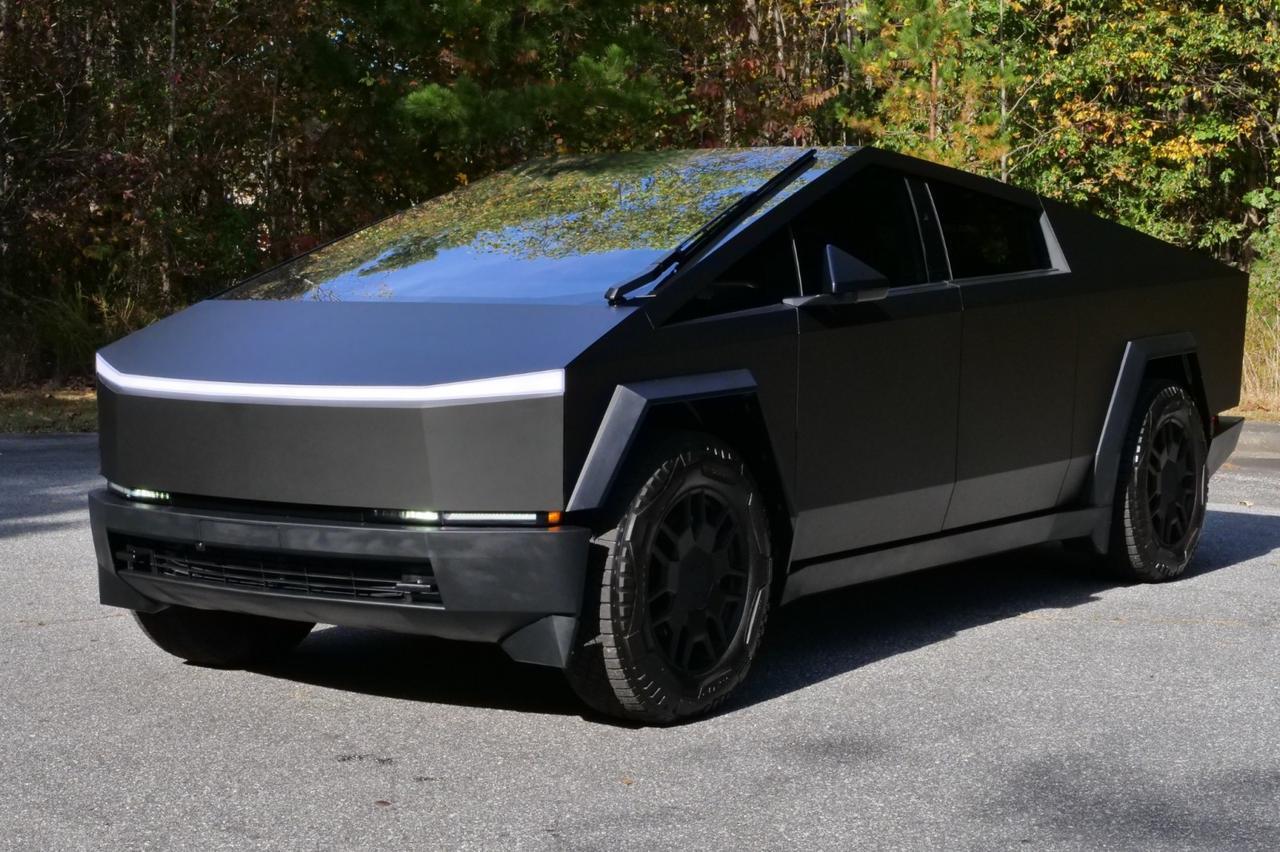 2024 Tesla Cybertruck Foundation Series AWD / Full Self Driving PKG! Lincolnton NC