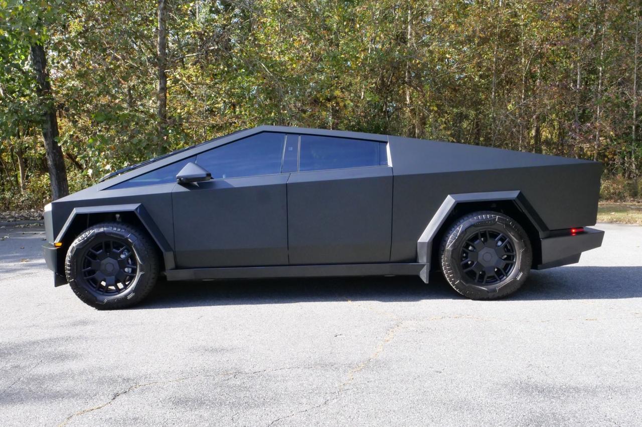 2024 Tesla Cybertruck Foundation Series AWD / Full Self Driving PKG! Lincolnton NC